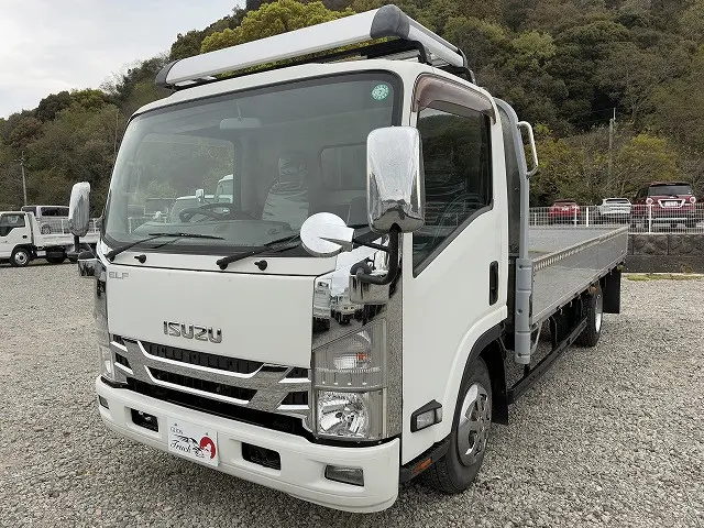 いすゞ エルフ TRG-NPR85AR(2WD)の写真26