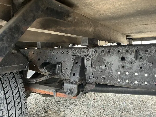 いすゞ エルフ TRG-NPR85AR(2WD)の写真39