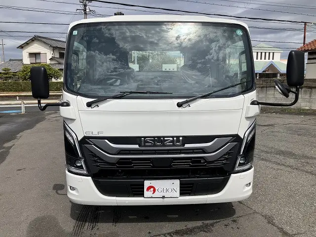いすゞ エルフ 2RG-NPR88AM(2WD)の写真2