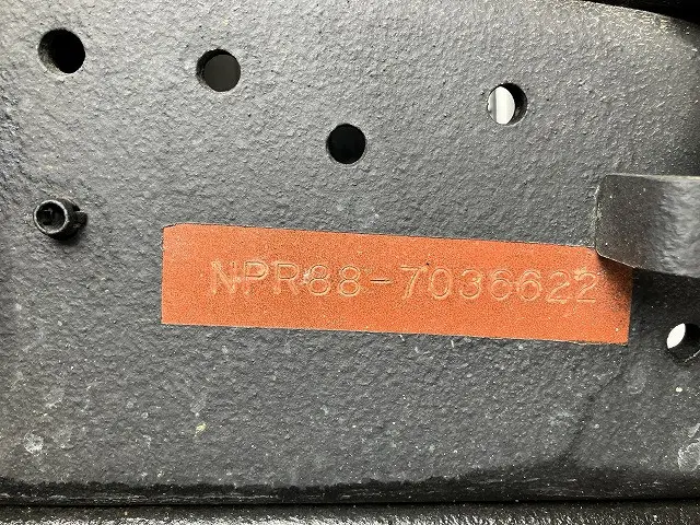 いすゞ エルフ 2RG-NPR88AM(2WD)の写真19