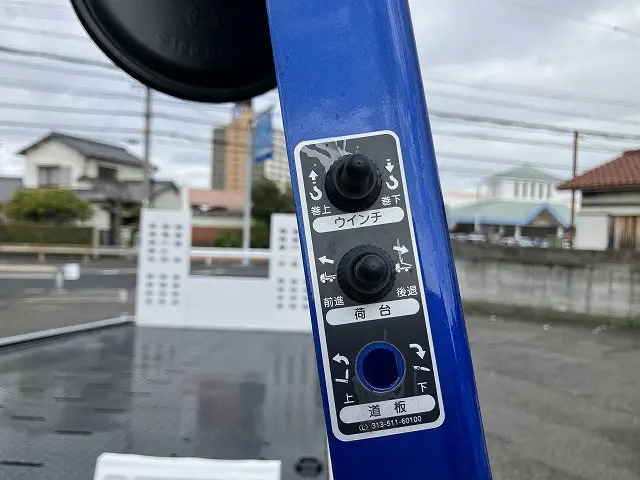 いすゞ エルフ 2RG-NPR88AM(2WD)の写真26