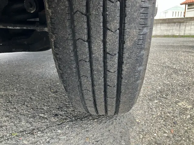 いすゞ エルフ 2RG-NPR88AM(2WD)の写真29