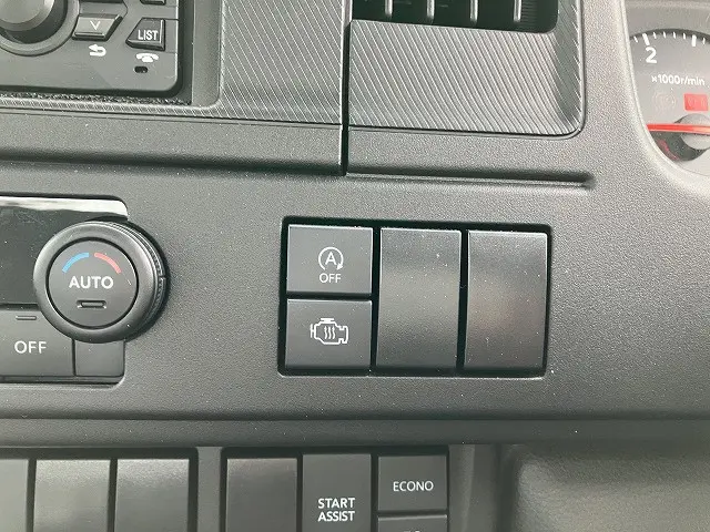 いすゞ エルフ 2RG-NPR88AM(2WD)の写真38