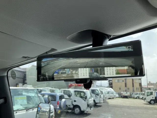 いすゞ エルフ 2RG-NPR88AM(2WD)の写真43