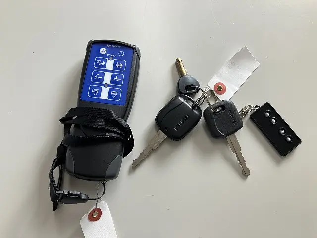 いすゞ エルフ 2RG-NPR88AM(2WD)の写真49