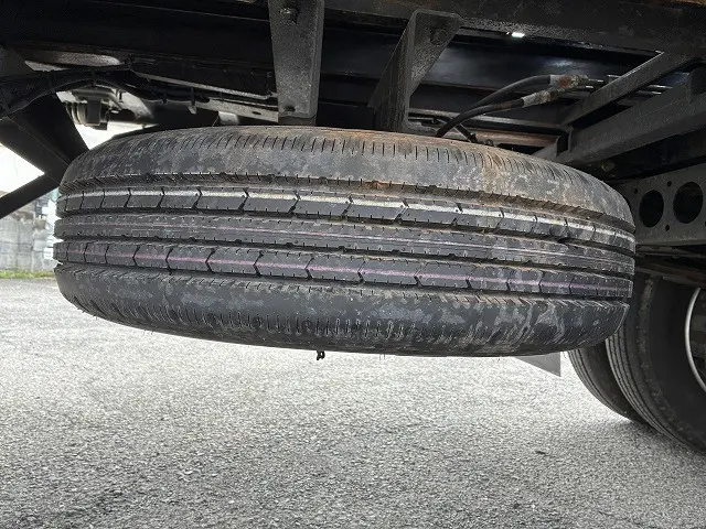 いすゞ エルフ 2RG-NPR88AM(2WD)の写真27