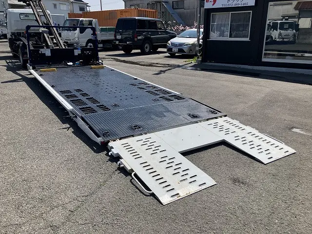 三菱 キャンター 2RG-FEB80(2WD)の写真11