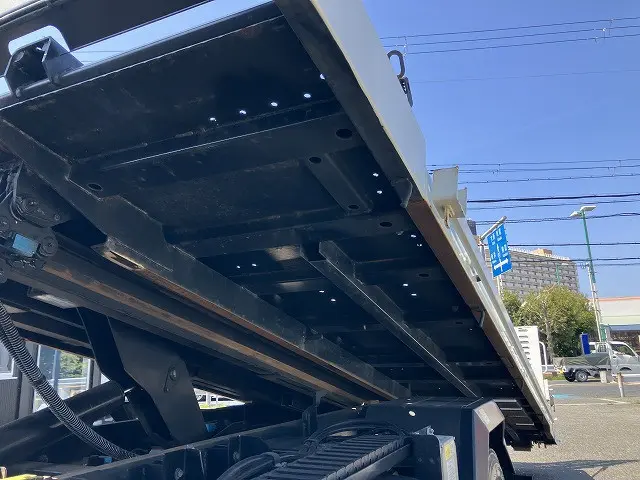 三菱 キャンター 2RG-FEB80(2WD)の写真17