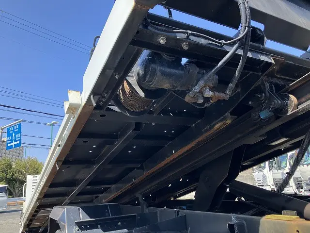 三菱 キャンター 2RG-FEB80(2WD)の写真18