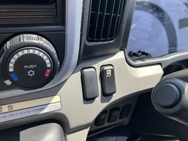 三菱 キャンター 2RG-FEB80(2WD)の写真35