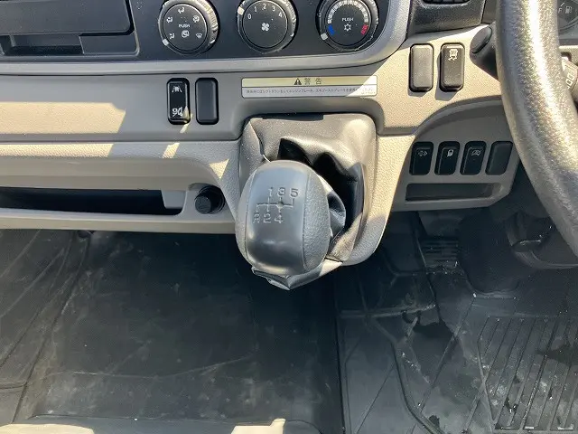 三菱 キャンター 2RG-FEB80(2WD)の写真39