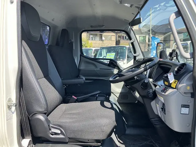 三菱 キャンター 2RG-FEB80(2WD)の写真41