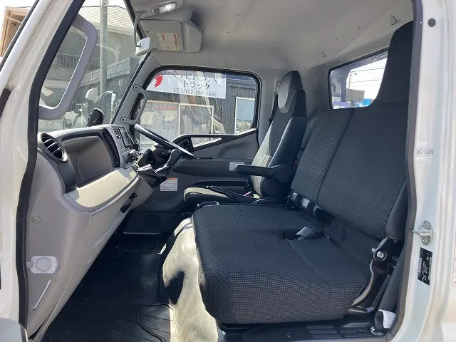 三菱 キャンター 2RG-FEB80(2WD)の写真42