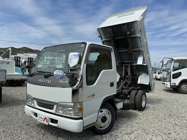 いすゞ エルフ KR-NKR81ED(2WD)の写真1