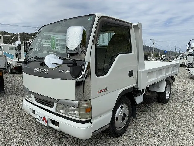 いすゞ エルフ KR-NKR81ED(2WD)の写真9