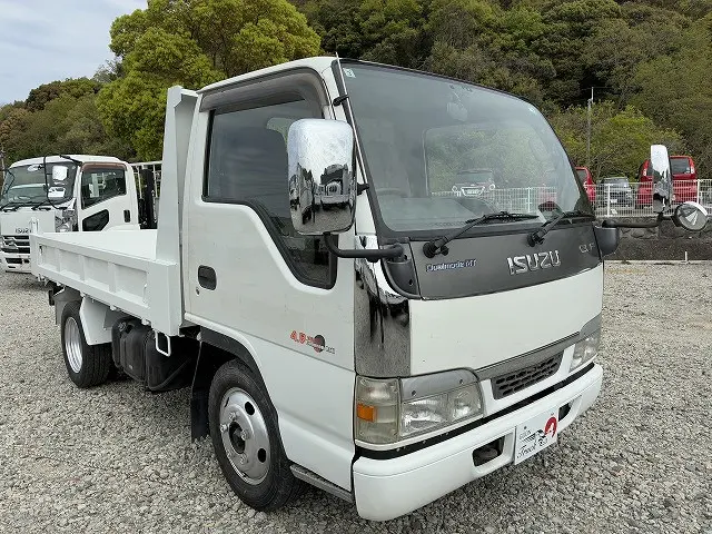 いすゞ エルフ KR-NKR81ED(2WD)の写真10