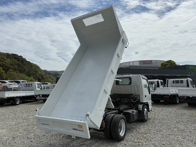 いすゞ エルフ KR-NKR81ED(2WD)の写真27