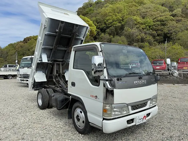 いすゞ エルフ KR-NKR81ED(2WD)の写真28