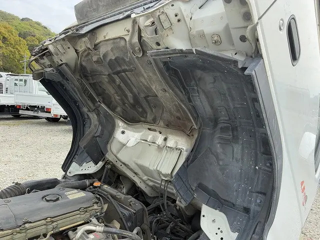 いすゞ エルフ KR-NKR81ED(2WD)の写真35