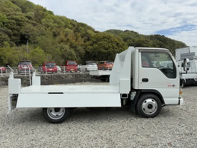 いすゞ エルフ KR-NKR81ED(2WD)の写真41
