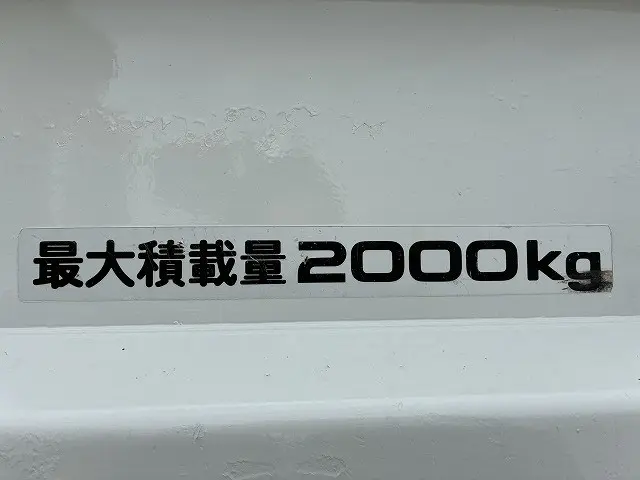 いすゞ エルフ KR-NKR81ED(2WD)の写真43