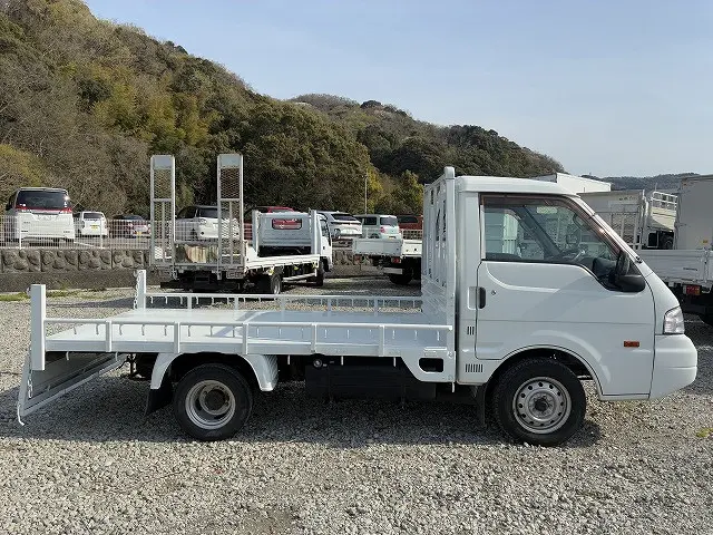 マツダ ボンゴトラック ABF-SKP2T(2WD)の写真12