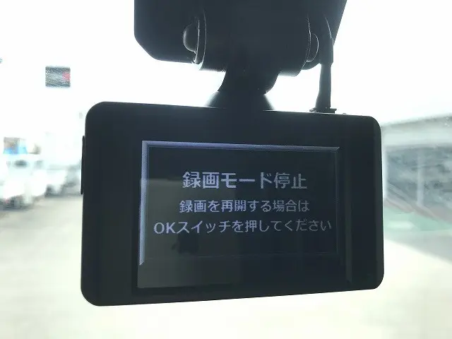 いすゞ エルフ 2RG-NJR88A(2WD)の写真32