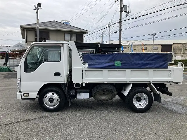 いすゞ エルフ TKG-NKR85AD(2WD)の写真11