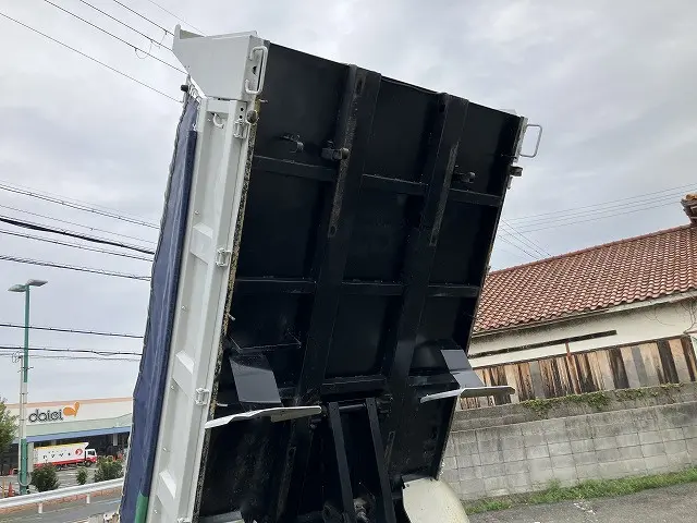 いすゞ エルフ TKG-NKR85AD(2WD)の写真30