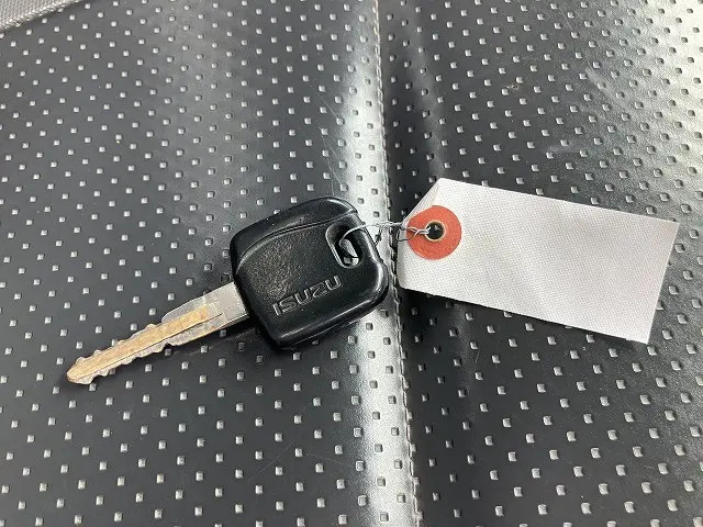 いすゞ エルフ TKG-NKR85AD(2WD)の写真48