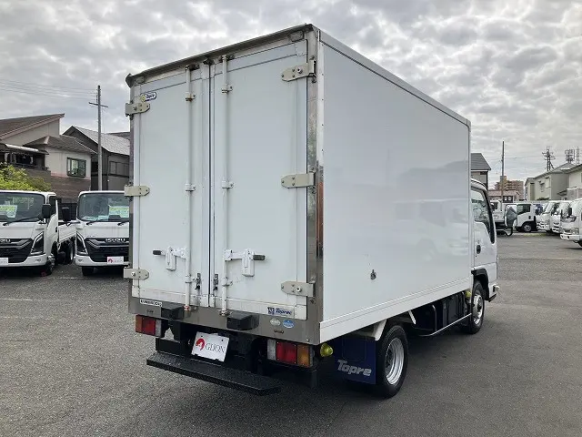 いすゞ エルフ TKG-NHR85AN(2WD)の写真8