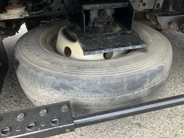 いすゞ エルフ TKG-NHR85AN(2WD)の写真28