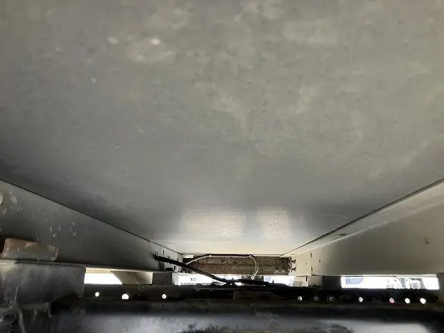 いすゞ エルフ TKG-NHR85AN(2WD)の写真32