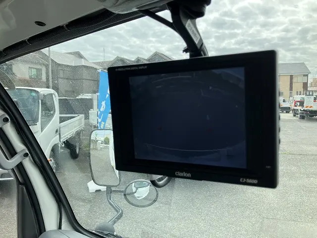 いすゞ エルフ TKG-NHR85AN(2WD)の写真39