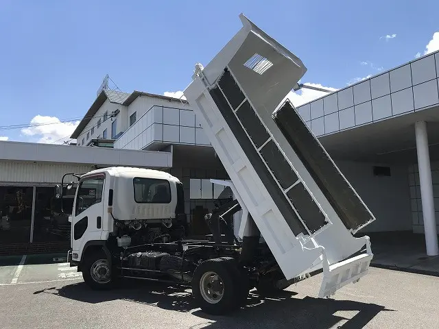 いすゞ フォワード TKG-FRR90S1(2WD)の写真4