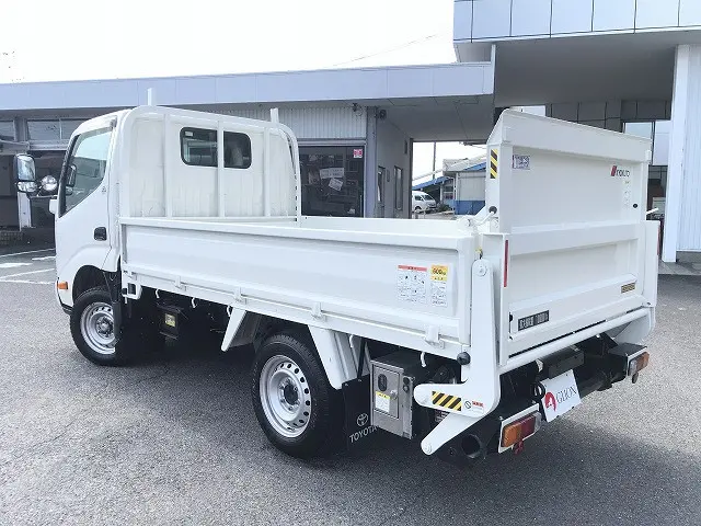 トヨタ ダイナ ABF-TRY220(2WD)の写真6