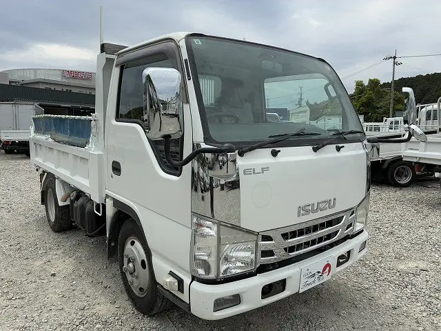 いすゞ エルフ TKG-NKR85AD(2WD)の写真10