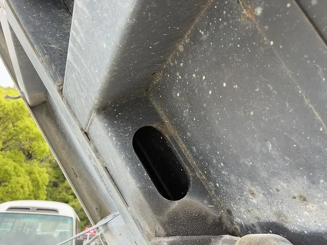 いすゞ エルフ TKG-NKR85AD(2WD)の写真33