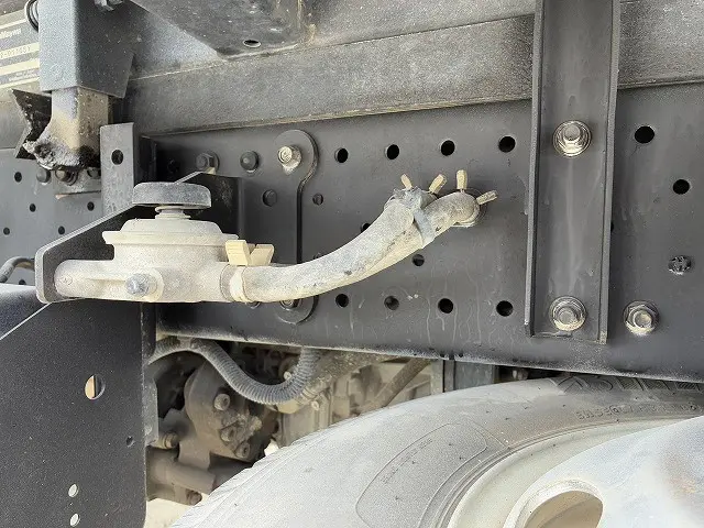 いすゞ エルフ TKG-NKR85AD(2WD)の写真46