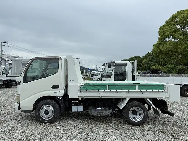 トヨタ ダイナ BDG-XZU554D(2WD)の写真30