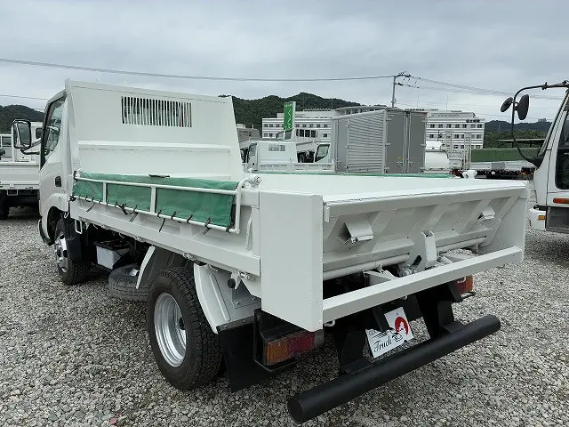 トヨタ ダイナ BDG-XZU554D(2WD)の写真31
