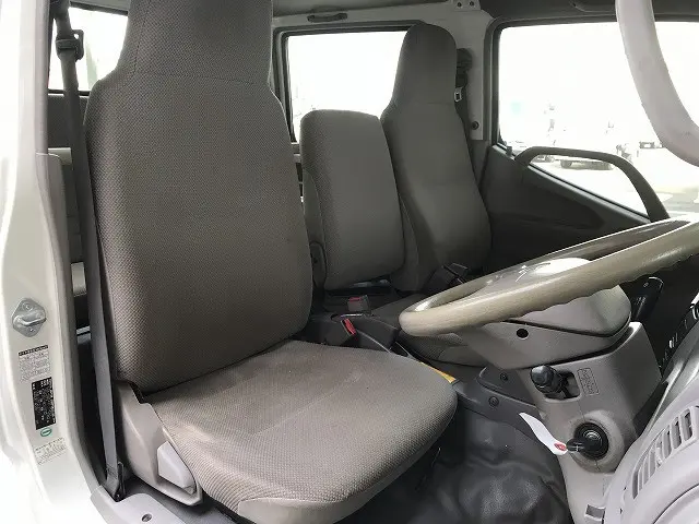 トヨタ ダイナ LDF-KDY231(2WD)の写真34
