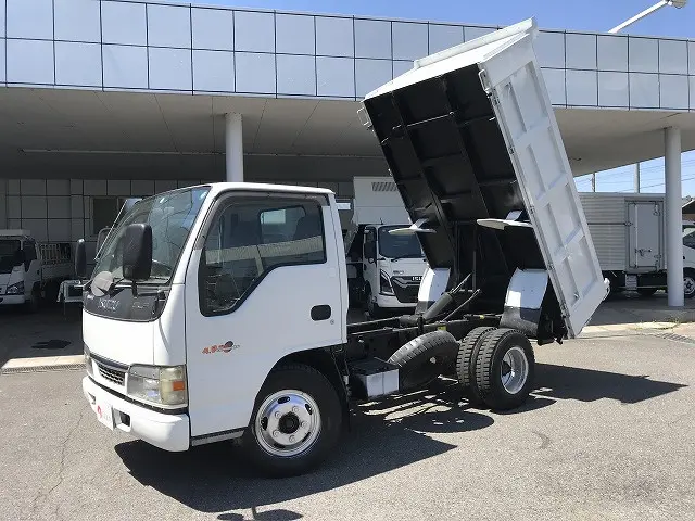 いすゞ エルフ KR-NKR81ED(2WD)の写真1