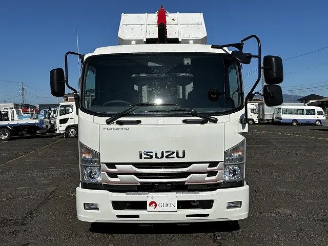 いすゞ フォワード 2RG-FRR90S2(2WD)の写真8