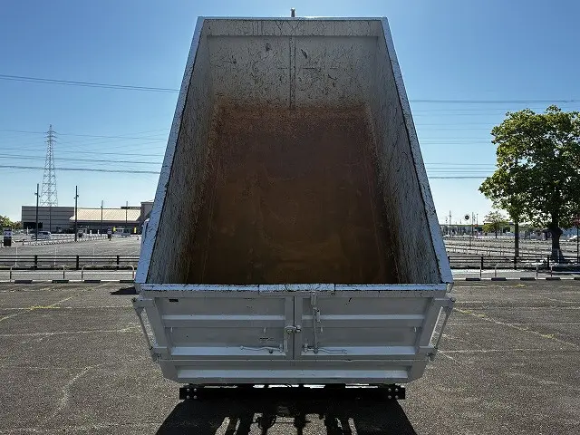 いすゞ フォワード 2RG-FRR90S2(2WD)の写真10