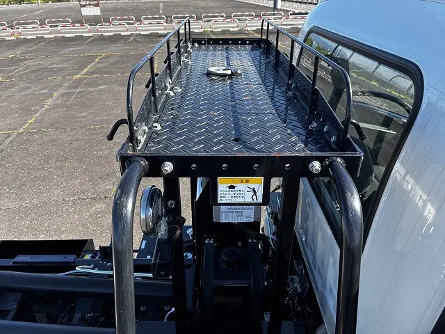 いすゞ フォワード 2RG-FRR90S2(2WD)の写真26