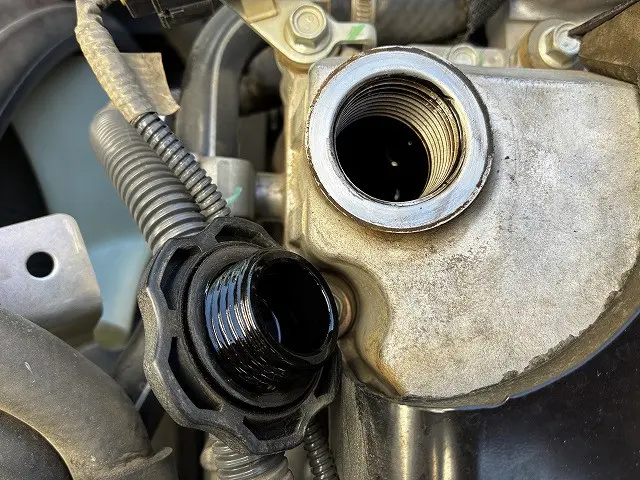 いすゞ フォワード 2RG-FRR90S2(2WD)の写真30