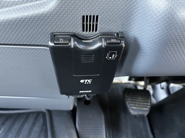 いすゞ フォワード 2RG-FRR90S2(2WD)の写真44