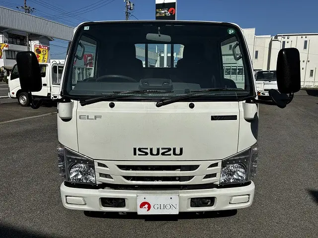 いすゞ エルフ 2RG-NJR88A(2WD)の写真2