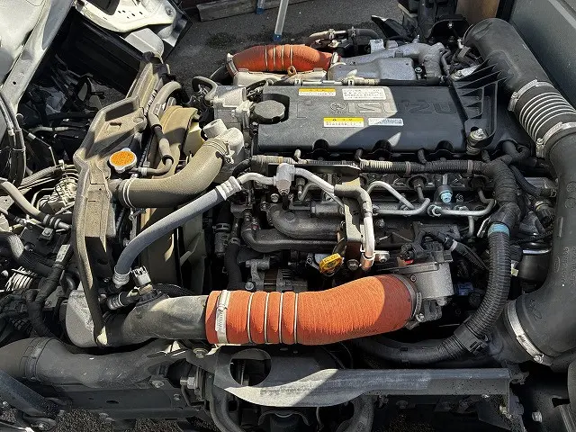 いすゞ エルフ 2RG-NJR88A(2WD)の写真19